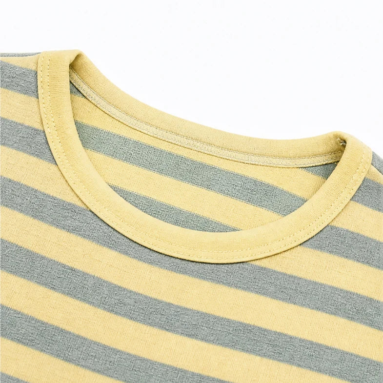 Crew neckline
