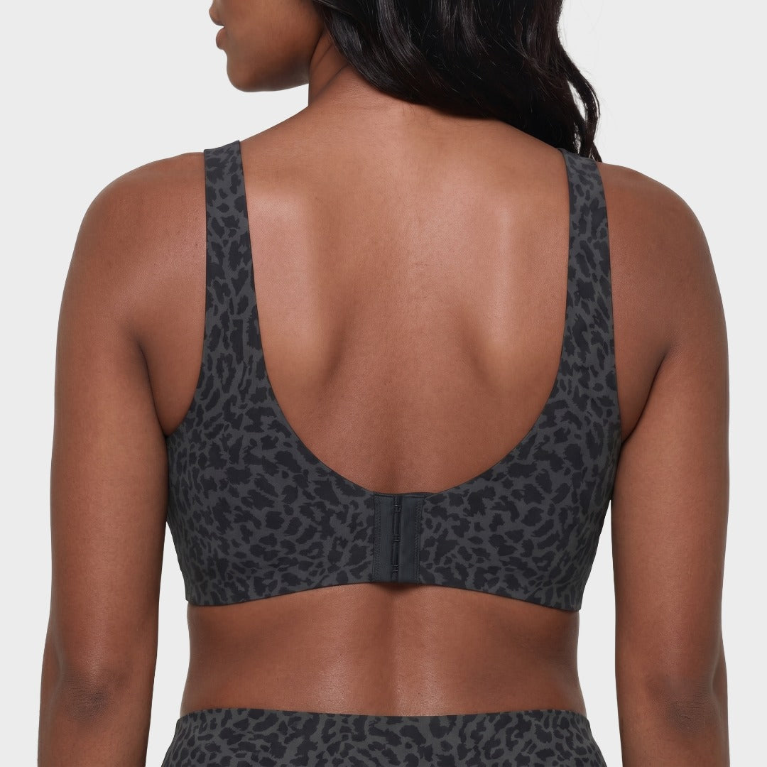 Seamless Deep V Push-Up Wireless Bra